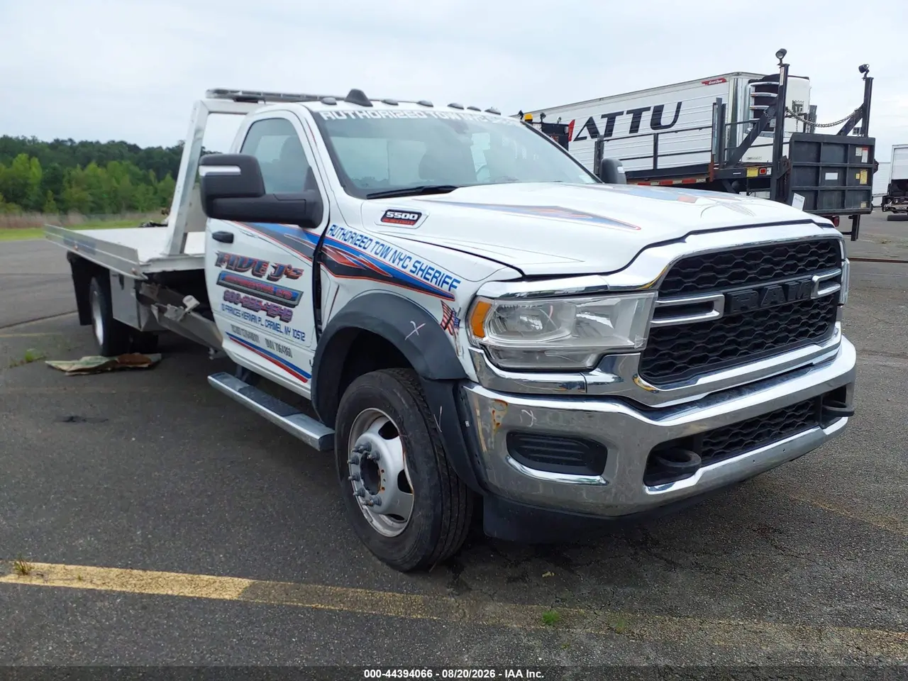 Ram 5500 Chassis Tradesman/Slt 2024
