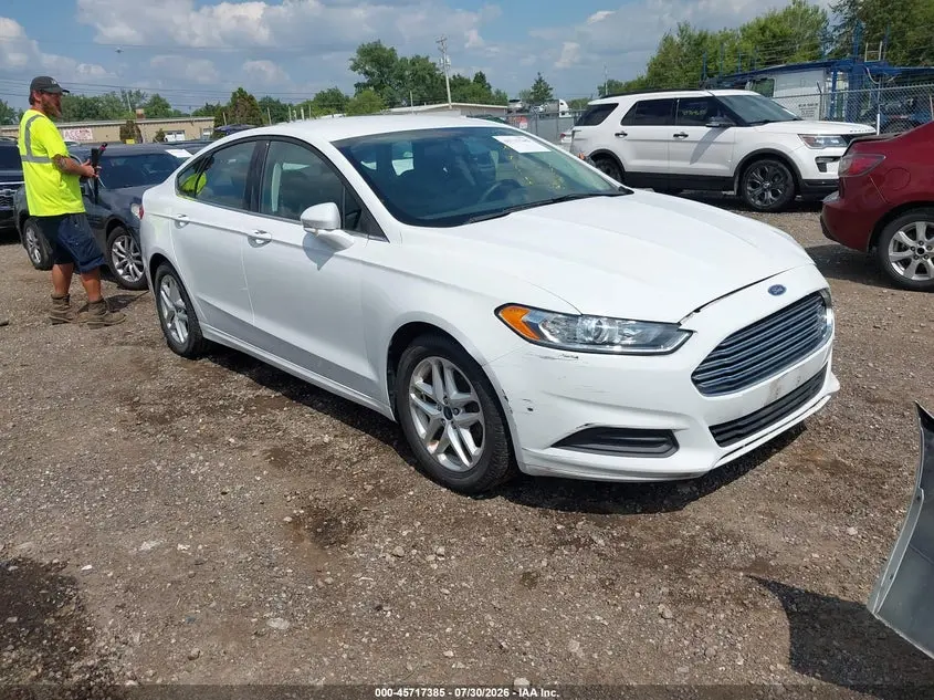 Ford Fusion Se 2015
