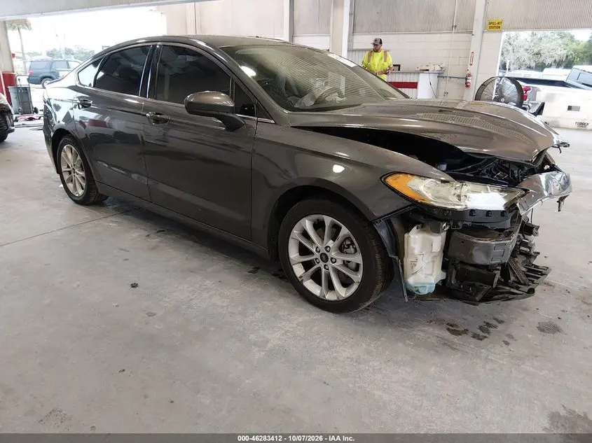 Ford Fusion Hybrid Se 2020