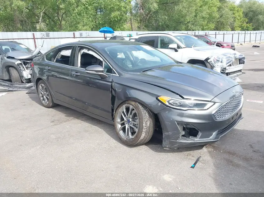 Ford Fusion Hybrid Titanium 2020