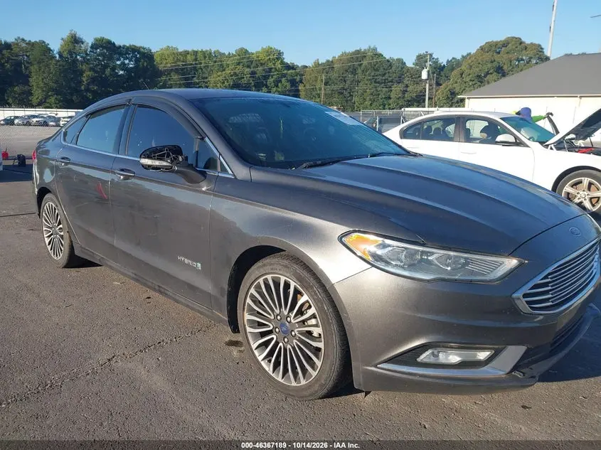 Ford Fusion Hybrid Titanium 2017
