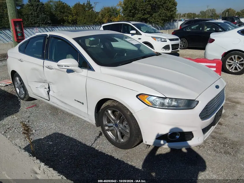 Ford Fusion Hybrid Titanium 2015