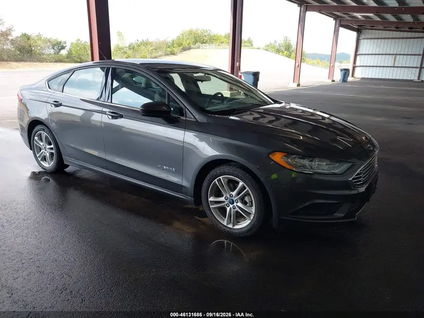 Ford Fusion Hybrid S 2018