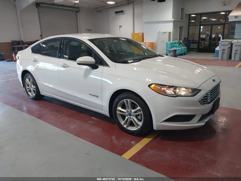 Ford Fusion Hybrid S 2018