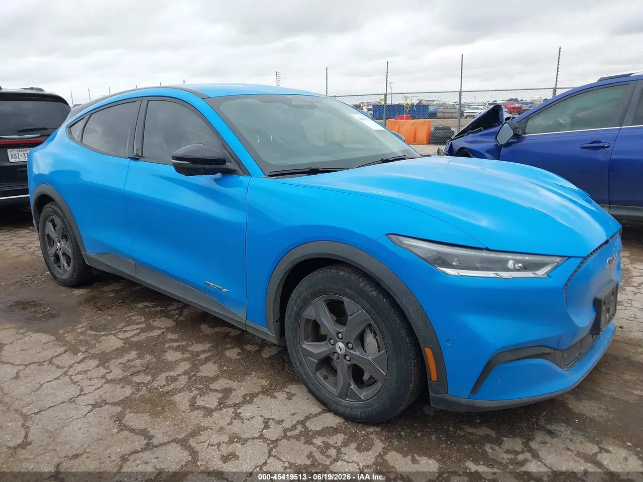 Ford Mustang Mach-E Select 2023