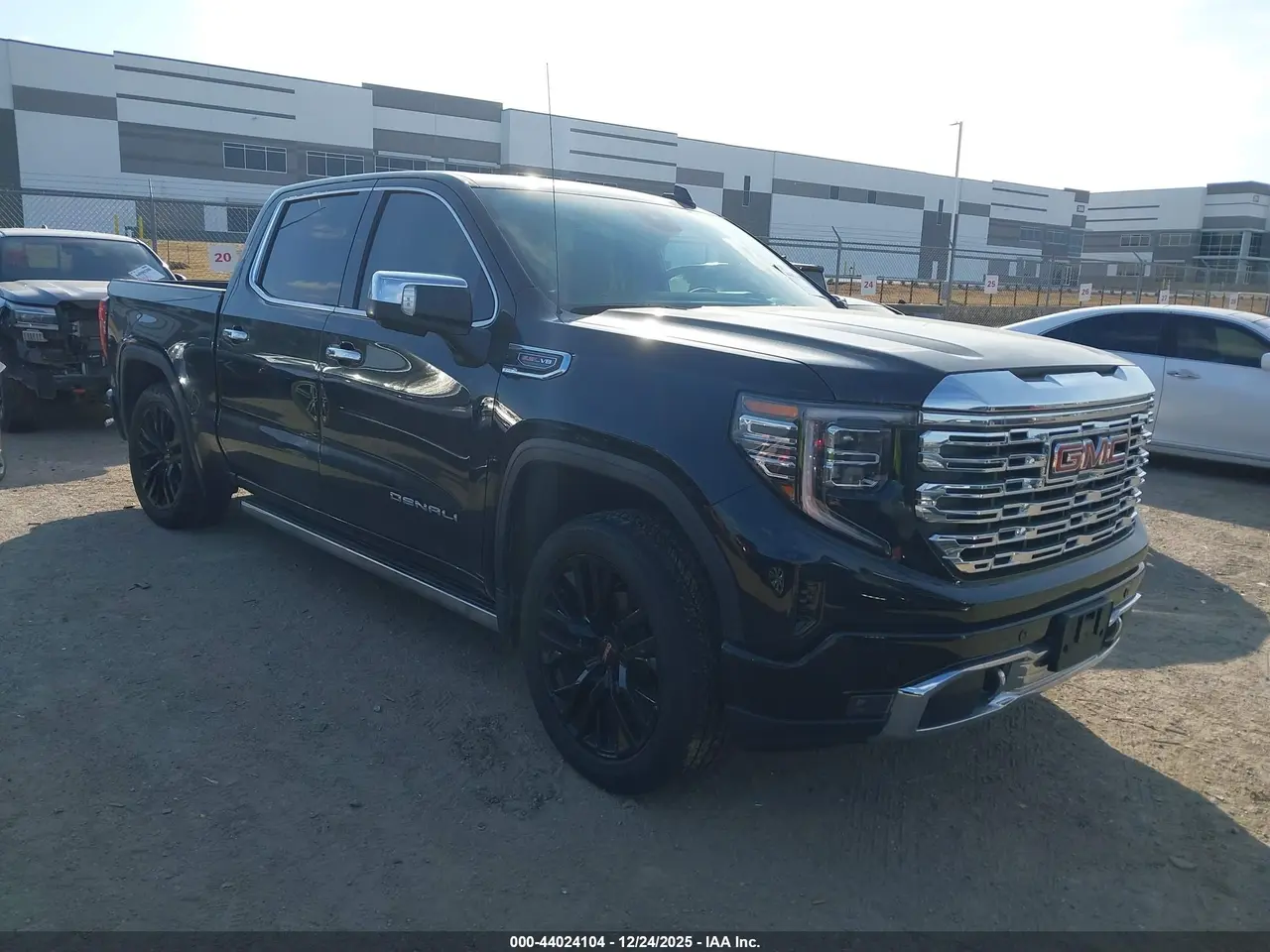 GMC Sierra 1500 4Wd Short Box Denali 2023