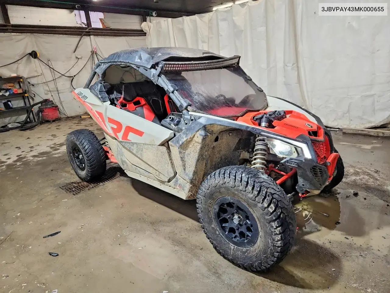 Can-Am Maverick X3 Utility Vehicle 2021