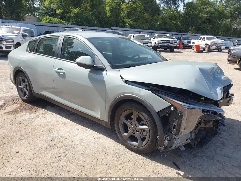 Kia K4 Lxs 2025