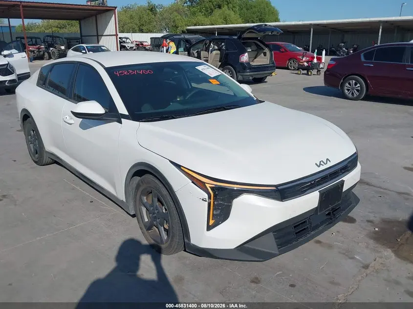 Kia K4 Lxs 2025