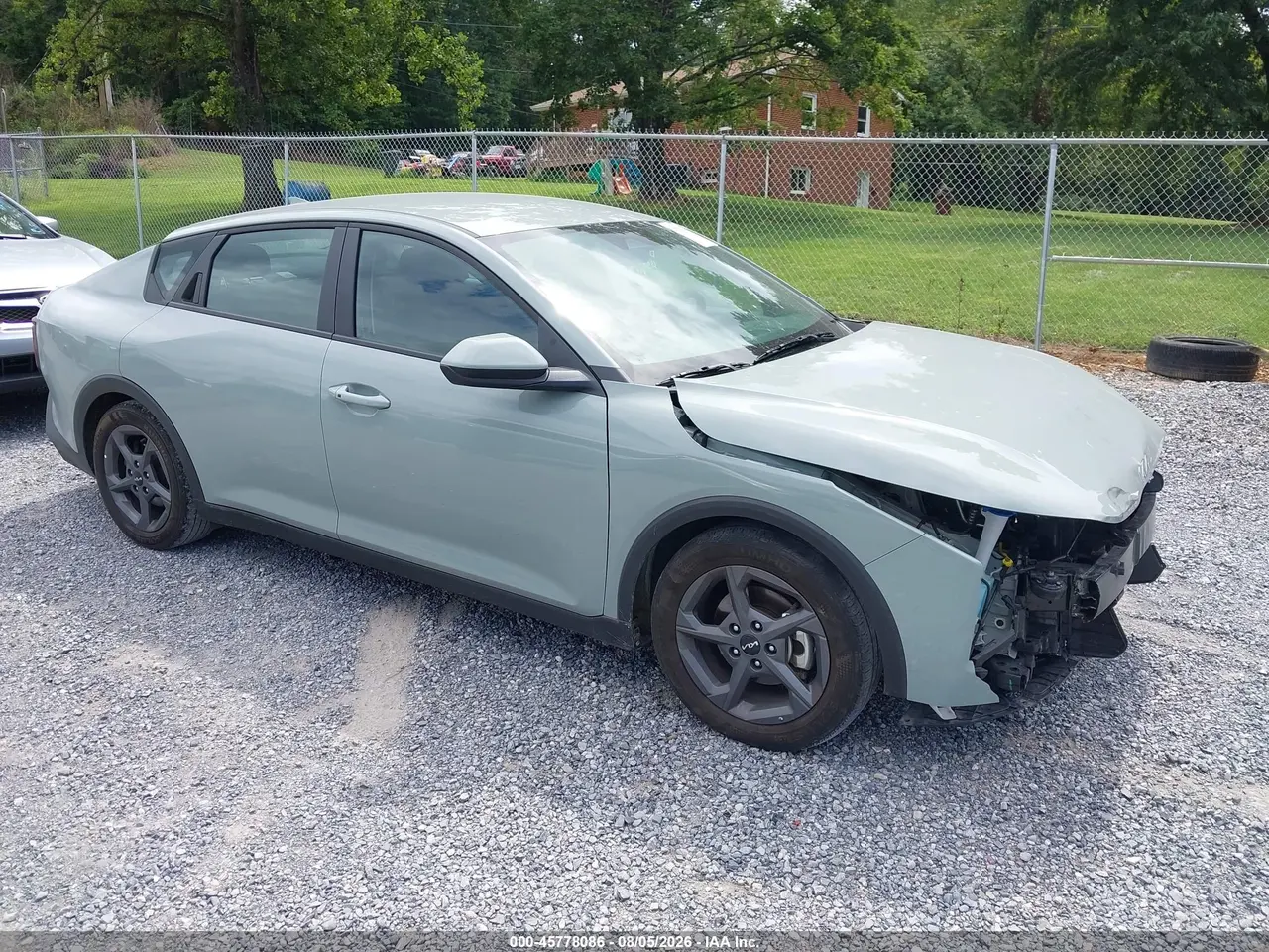 Kia K4 Lxs 2025