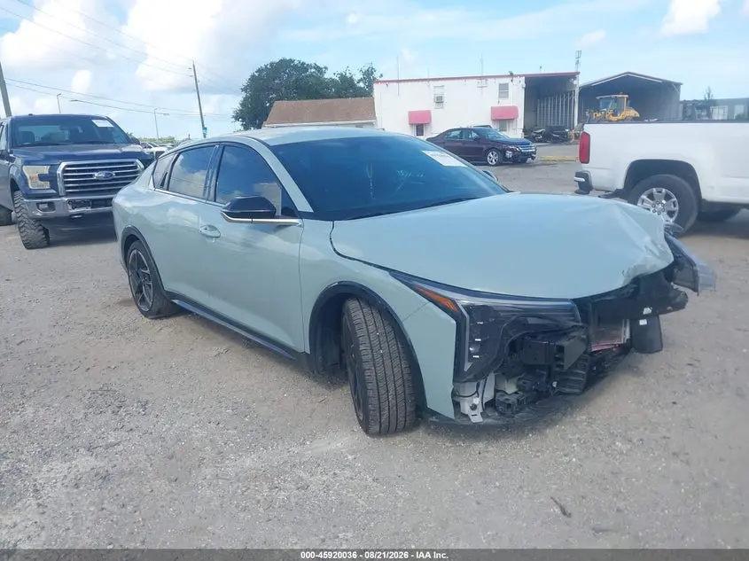 Kia K4 Gt-Line 2025