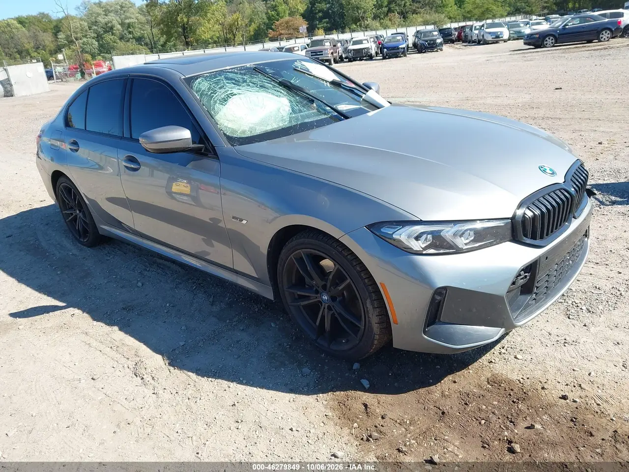 BMW 330E 2023