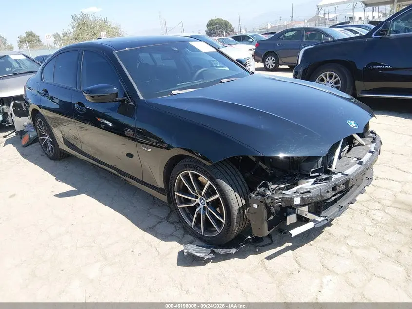 BMW 330E 2022
