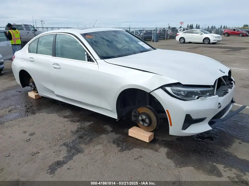 BMW 330I 2021