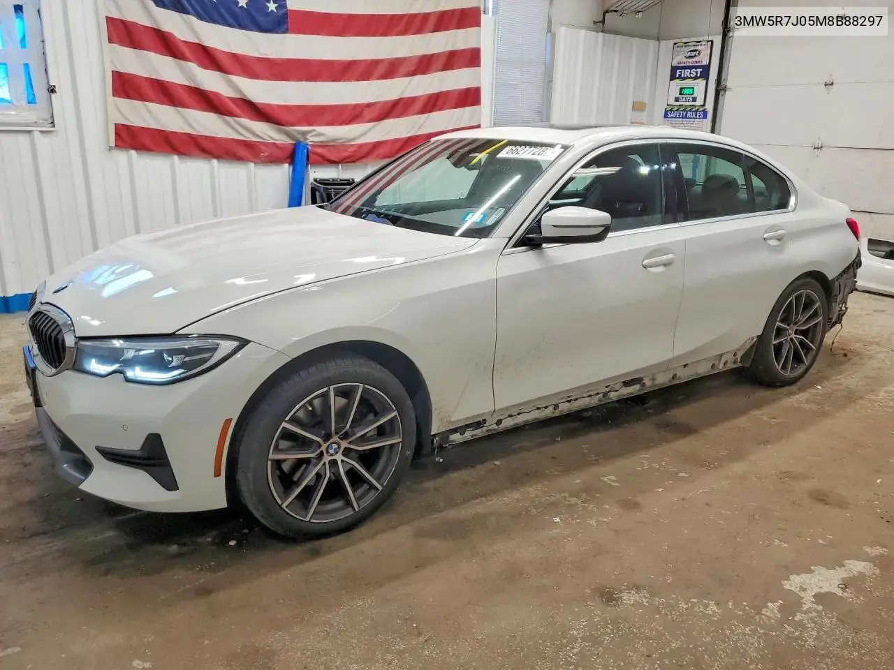 BMW 32Xi 2021