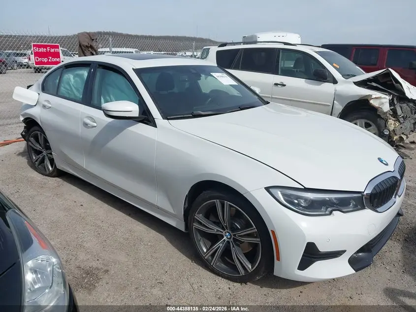 BMW 330I xDrive 2022