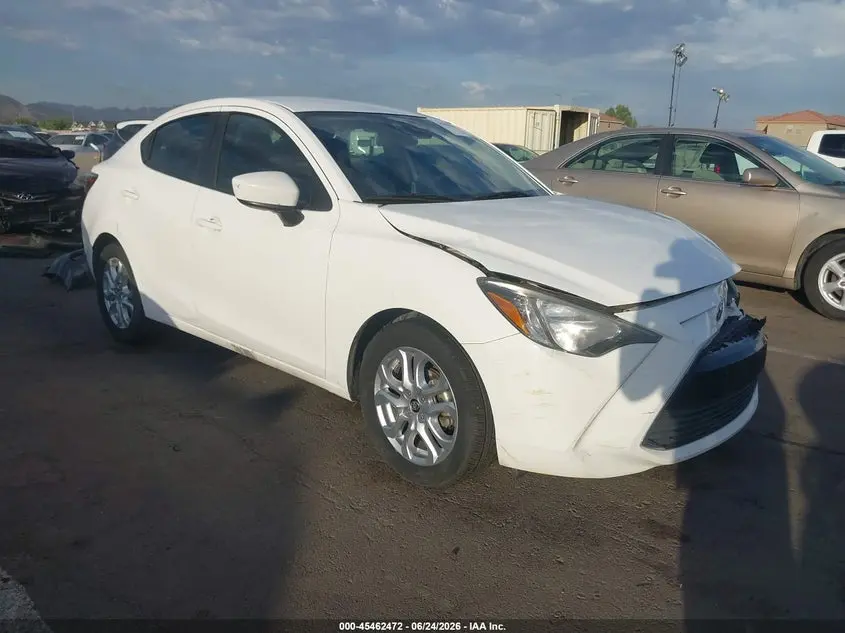 Toyota Yaris Ia 2017
