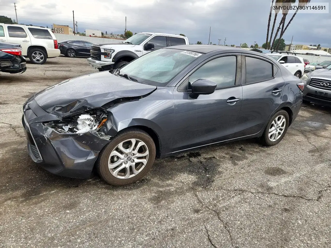 Scion Ia Base 2016