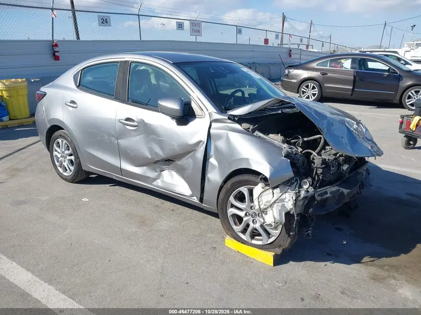 Scion Ia 2016