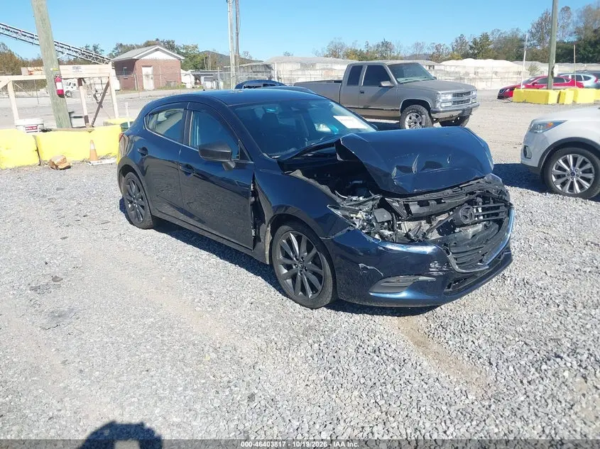 Mazda Mazda3 Touring 2018