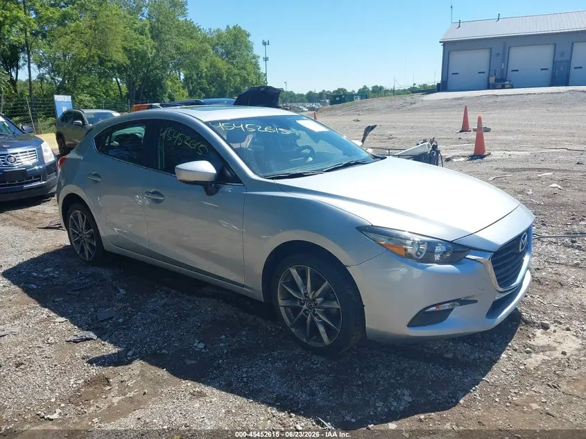 Mazda Mazda3 Touring 2018
