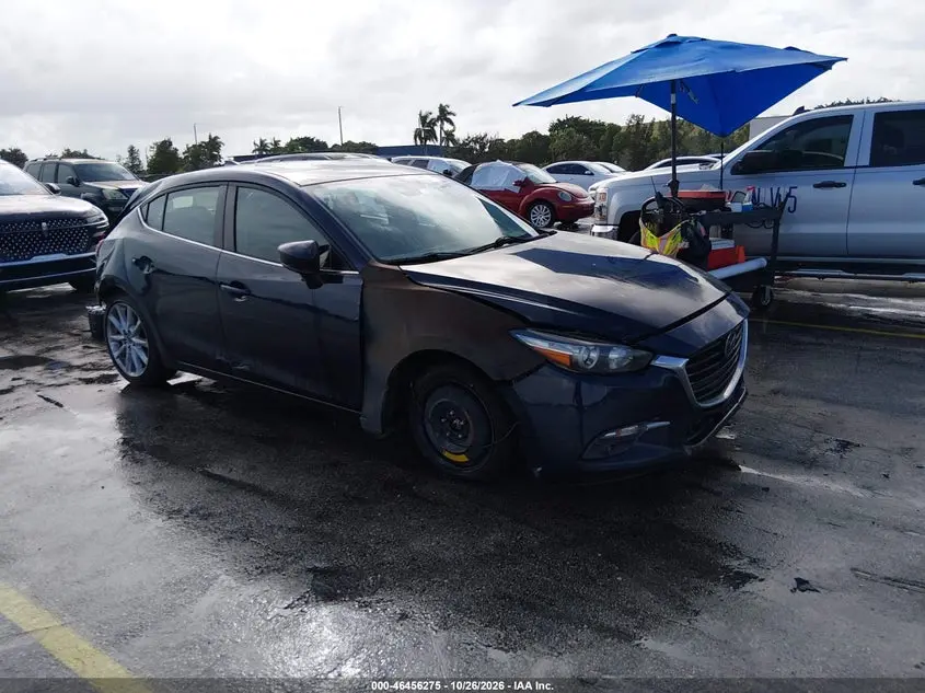 Mazda Mazda3 Grand Touring 2017