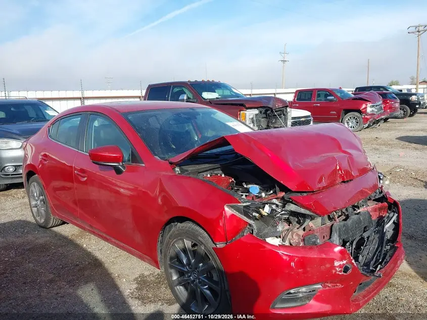 Mazda Mazda3 Touring 2018