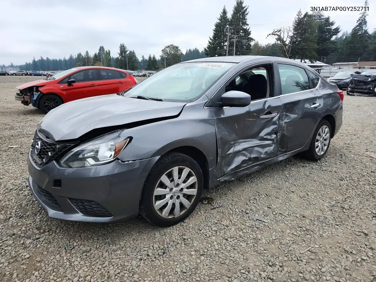 Nissan Sentra S 2016