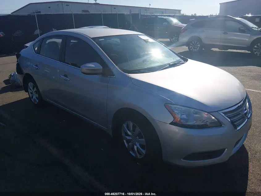 Nissan Sentra S 2015