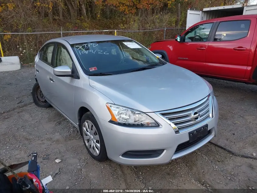 Nissan Sentra S 2015