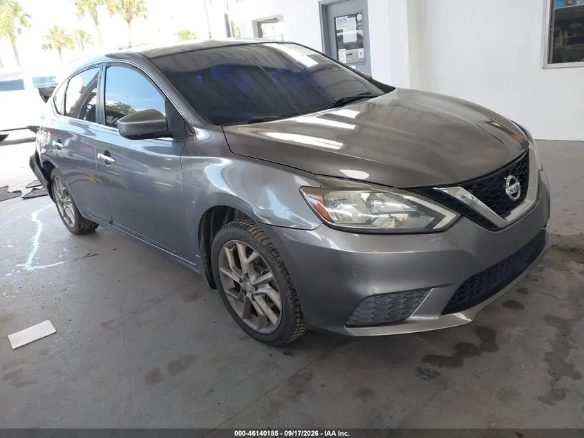 Nissan Sentra S 2016