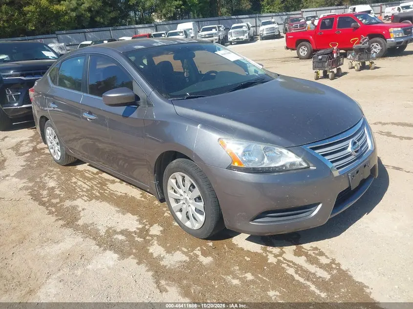 Nissan Sentra S 2015
