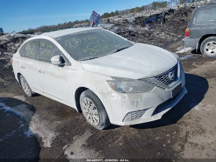 Nissan Sentra Fe+ S 2016