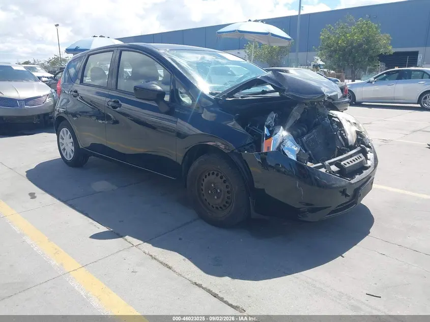 Nissan Versa Note S (Sr)/S Plus/Sl/Sr/Sv 2015