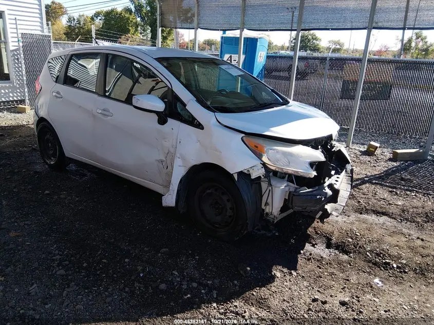 Nissan Versa Note Sv 2015