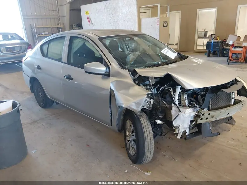 Nissan Versa 1.6 S+ 2018