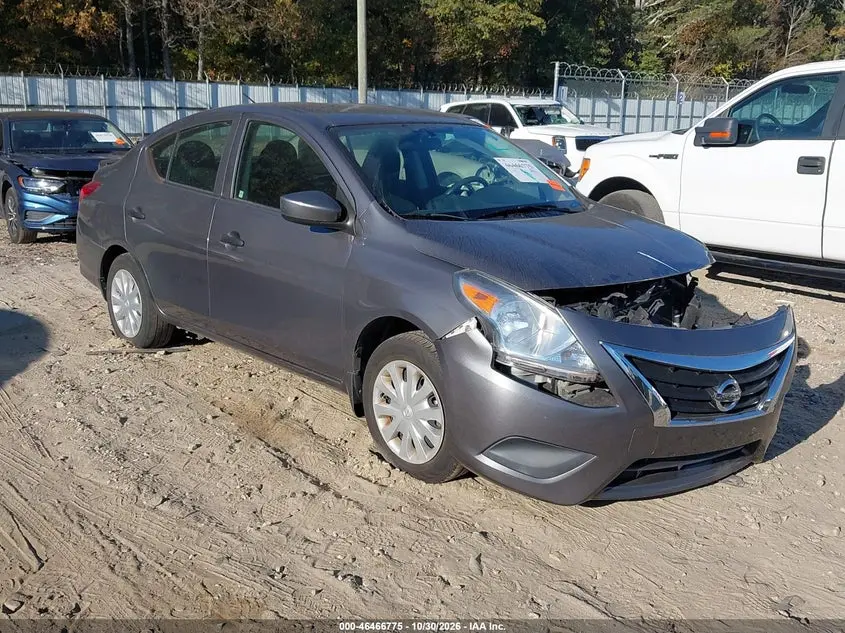 Nissan Versa 1.6 S+ 2016