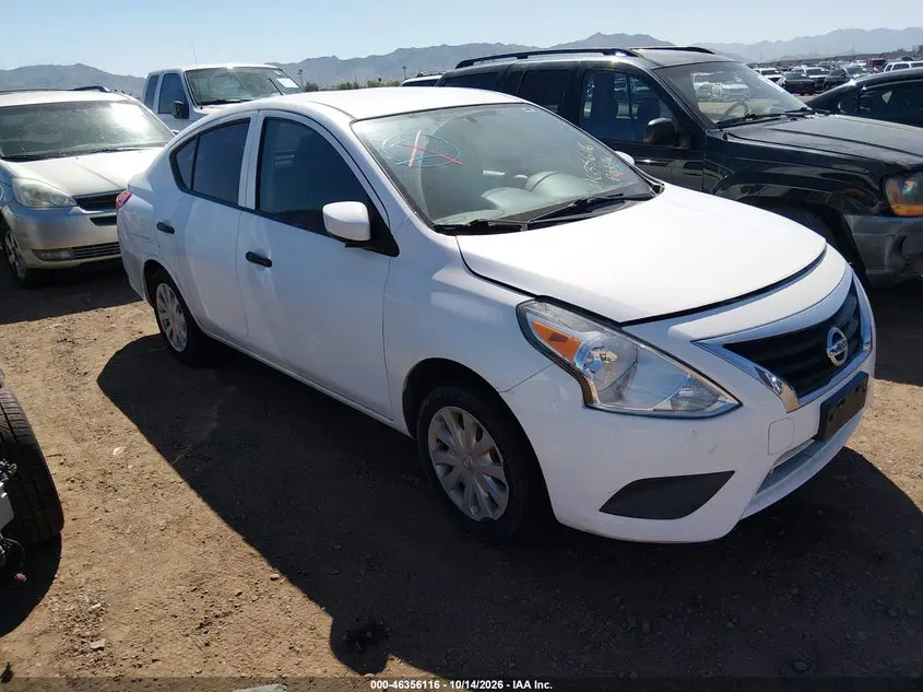 Nissan Versa 1.6 S 2016