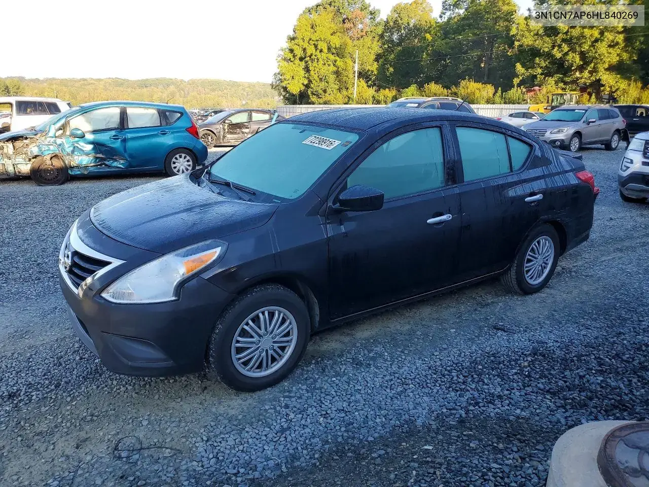 Nissan Versa 1.6 Sv 2017