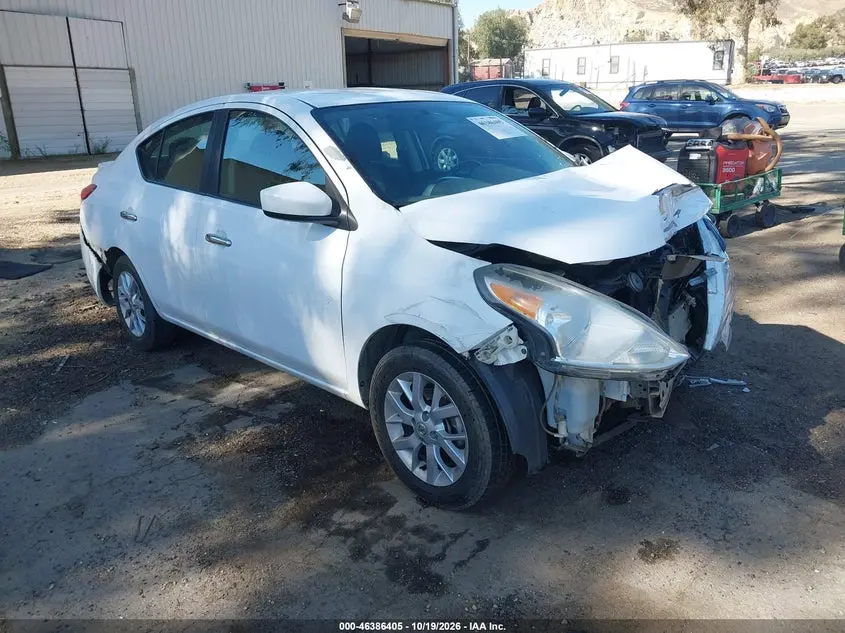Nissan Versa 1.6 Sv 2018