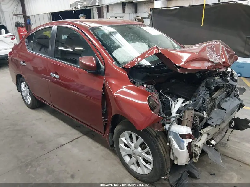 Nissan Versa 1.6 Sv 2017