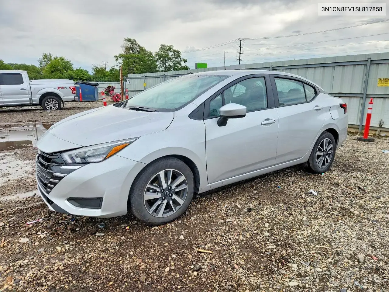 Nissan Versa Sv 2025