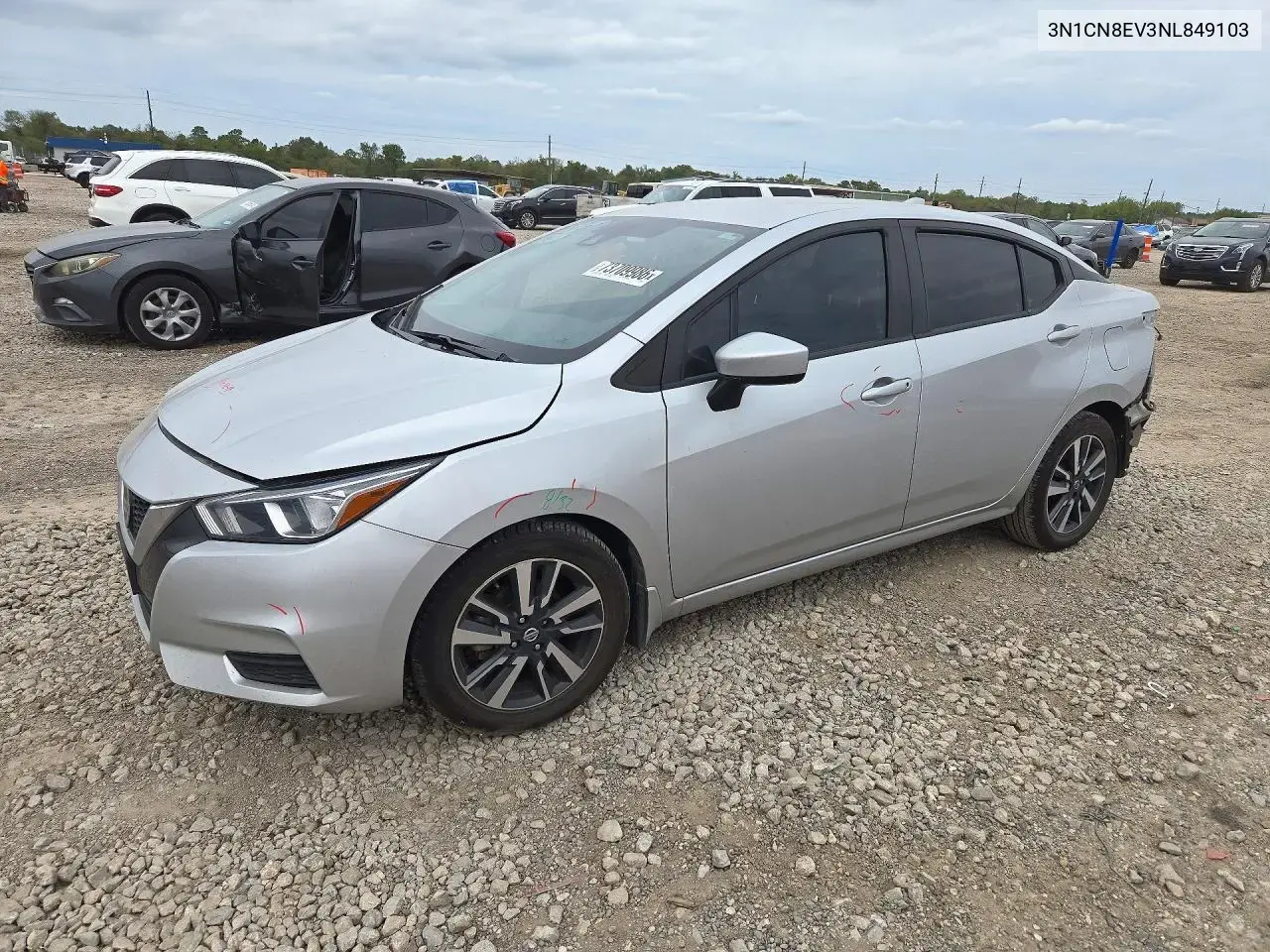 Nissan Versa Sv 2022