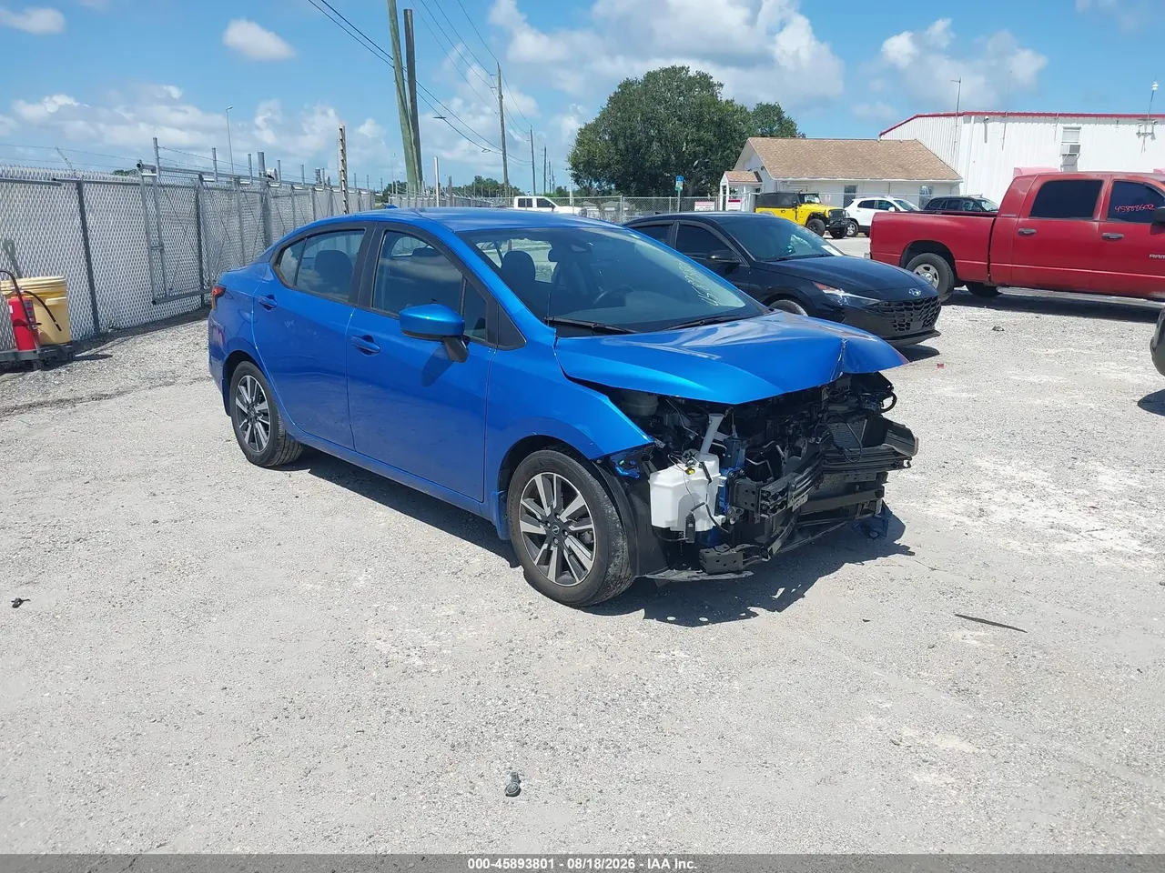 Nissan Versa 1.6 Sv 2024