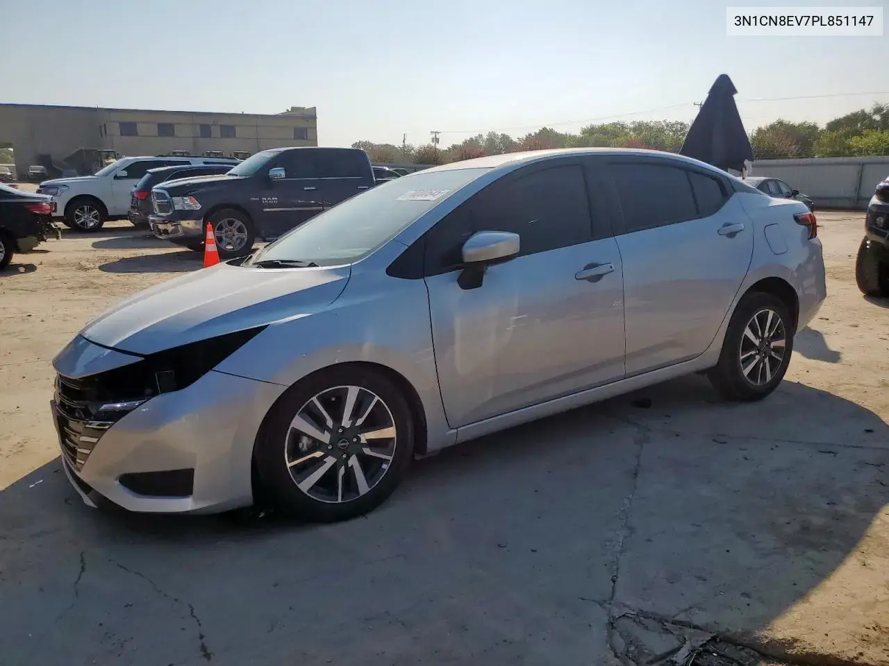 Nissan Versa 2023