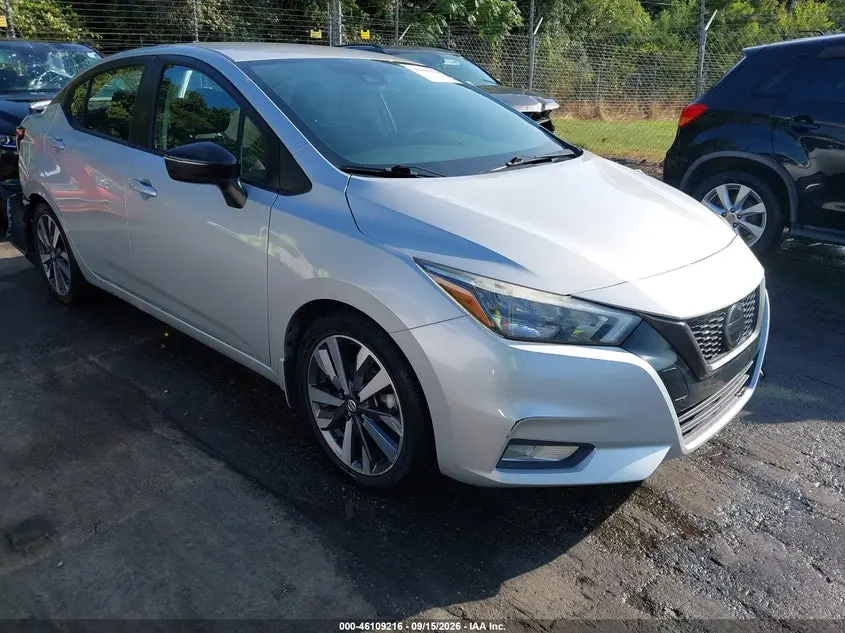Nissan Versa Sr Xtronic Cvt 2020