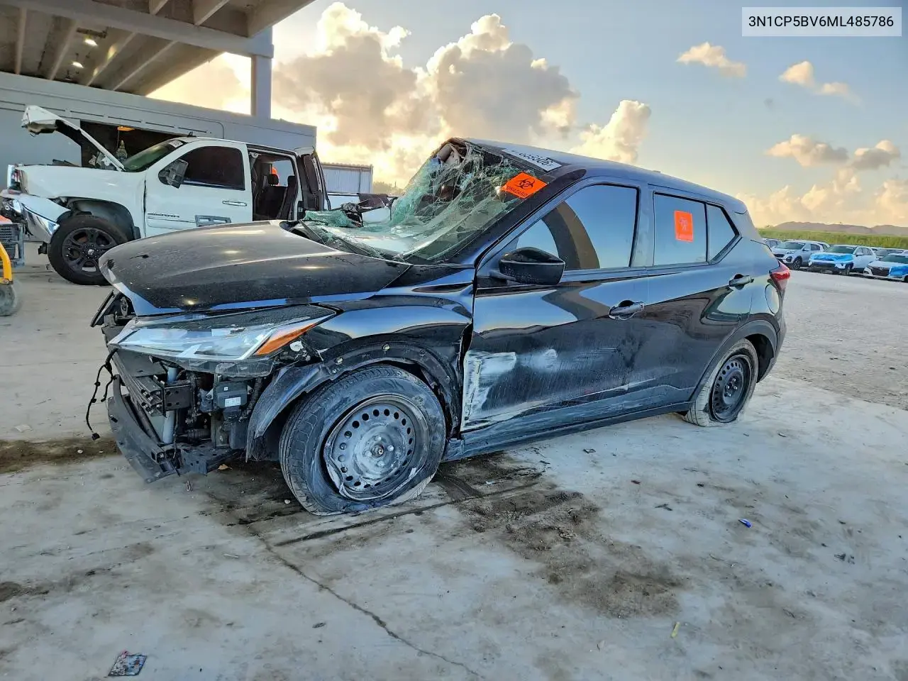 Nissan Kicks S 2021