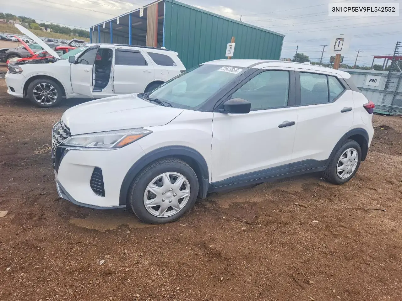 Nissan Kicks S 2023