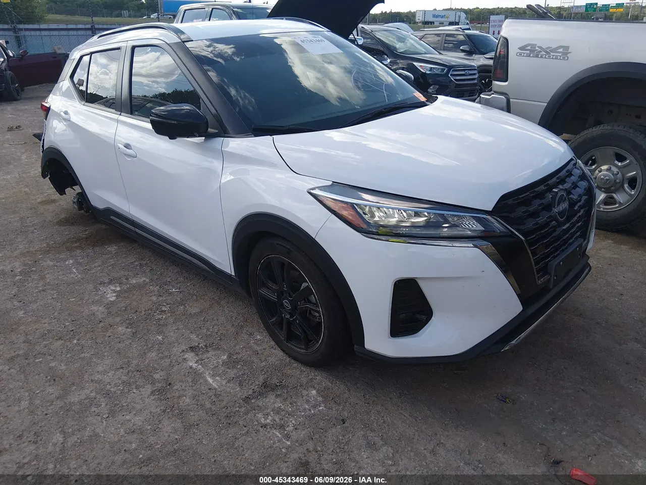 Nissan Kicks Sr Xtronic Cvt 2023