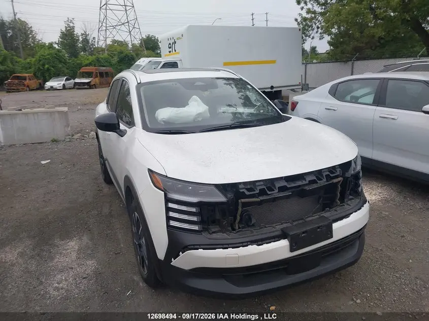 Nissan Kicks Sv Awd Cvt 2026